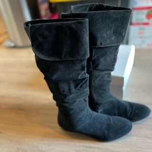 Style & Co. Tiriza Black Boot size 8